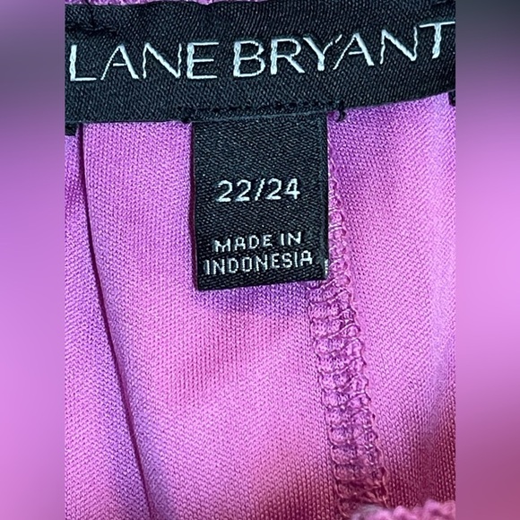 LANE BRYANT Women’s Plus Size Smocked Off The Shoulder Pleated Top Size 22/24 - Picture 4 of 11